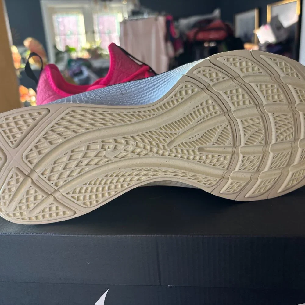 Nike LeBron TR 1 “Pinksicle” Black Alabaster FJ6151-602 | Size 10M | New W/ Box - Picture 4 of 5